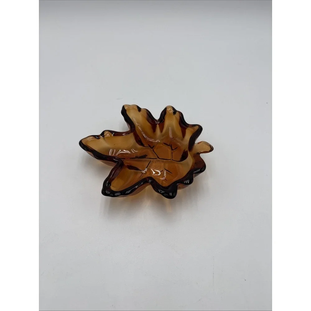 Vintage Amber Glass Leaf Trinket Dish Autumn Décor Ashtray Excellent‎